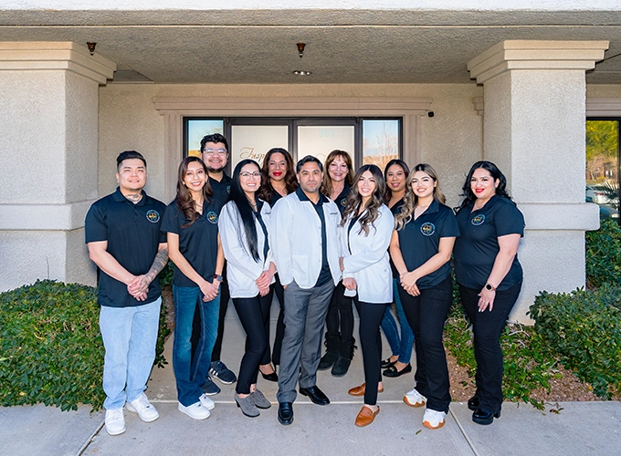 Dentist Las Vegas NV Whole Team In Front Of Office